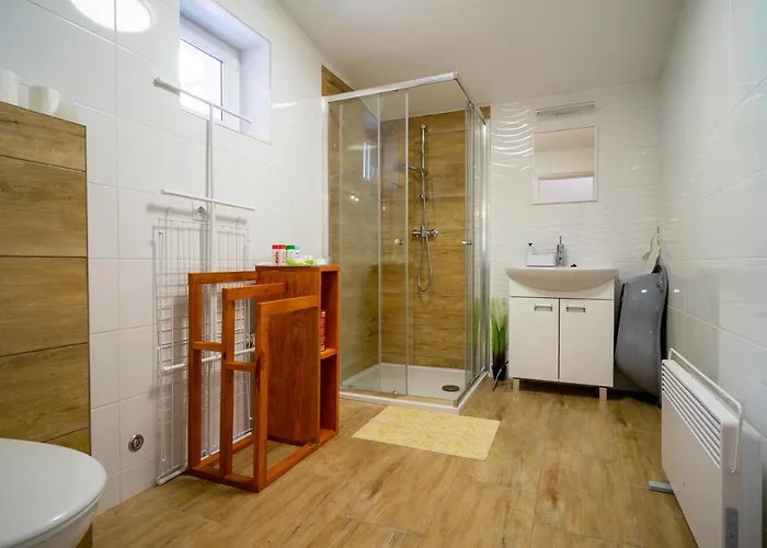 Pipacs Apartmanhaz