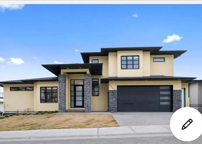 Kelowna New Lake View 2Bedrooms Close Big White
