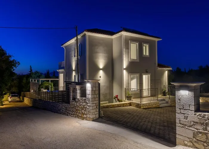 Villa Ektama