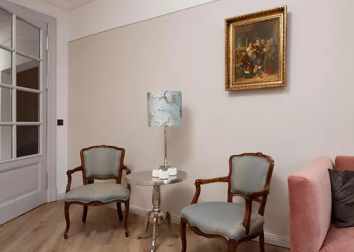 Design-Appartement Im Herzen Von Goerlitz