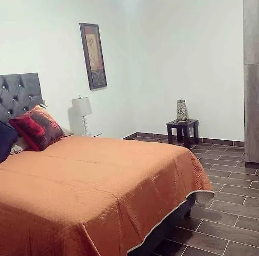 Studio Recien Renovado En El Centro De La Ciudad De Morelia.