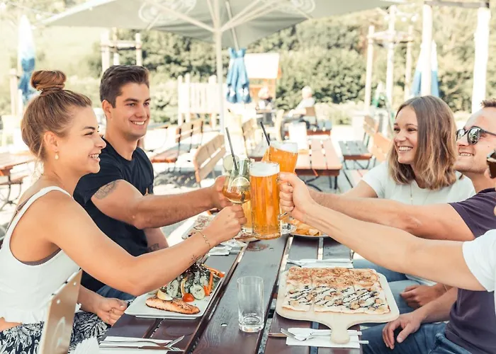 Hotel, Cafe & Restaurant Muehlenglueck