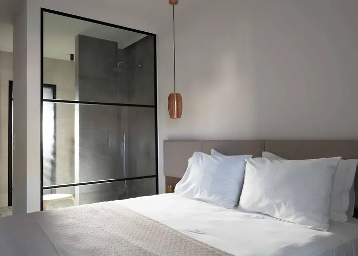 Asimina Suites