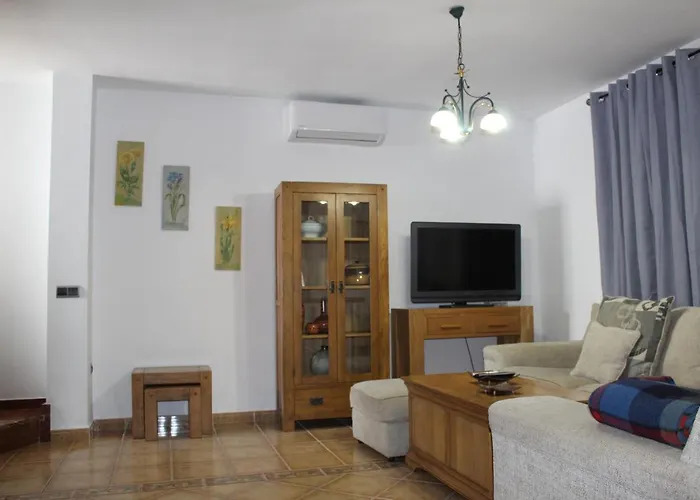 Casa Esmeralda By Casaturistica