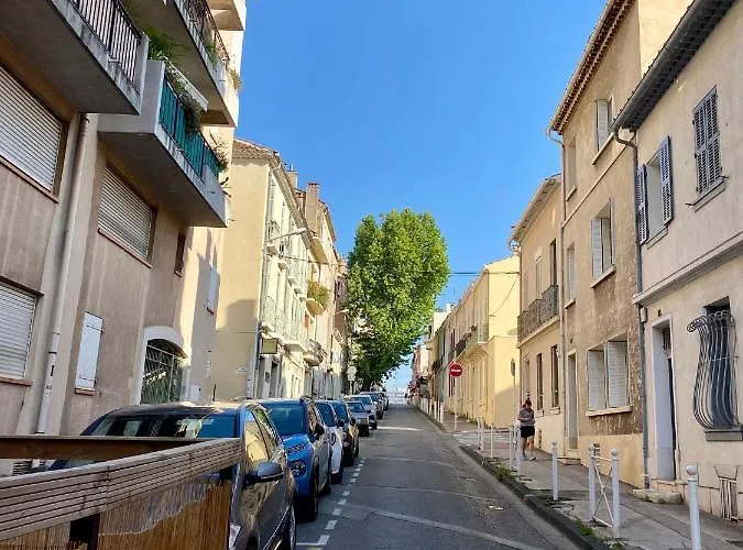 Studio Equipe-Climatise Avec Balcon Au Mourillon A 20M De La Plage