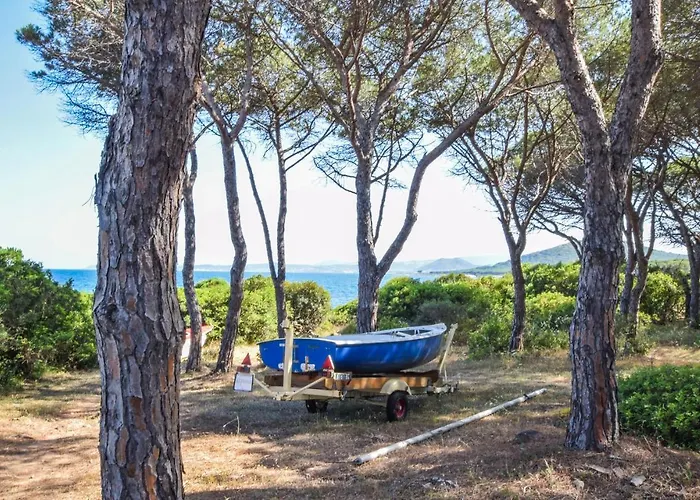 1 Bedroom Beach Front Home In Budoni