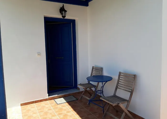 Akitos Maisonette