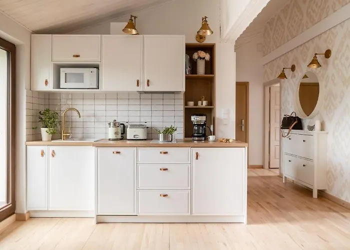 Apart-Center Motola Residence
