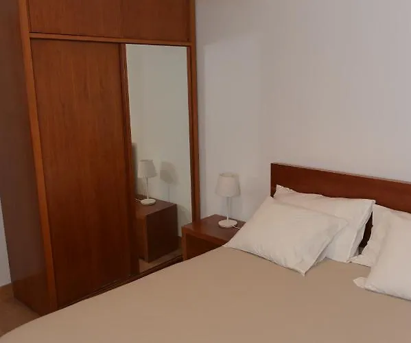 Casa Das Eiras