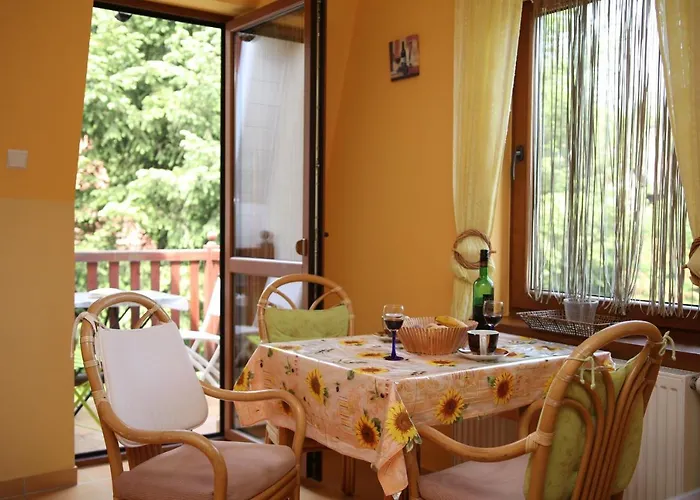 Apartment Orange