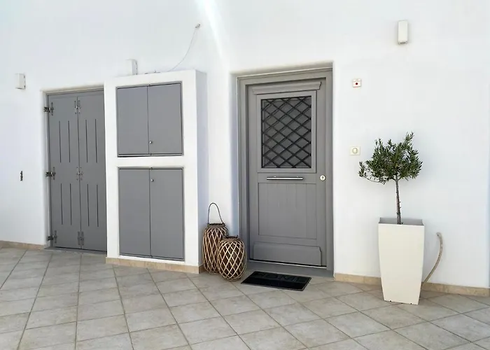 Gerani Deluxe Houses 2