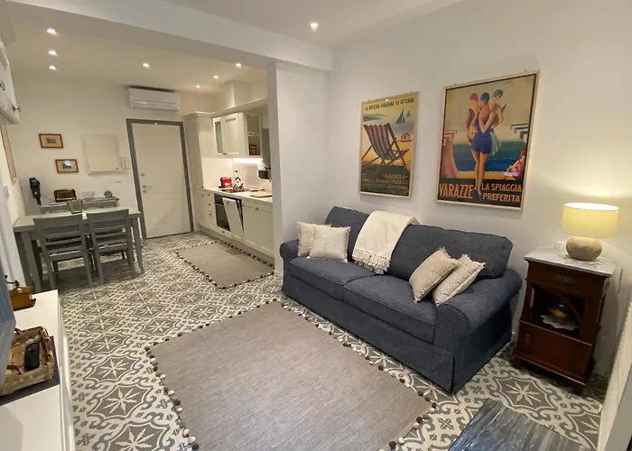 Suites 5 Stelle Nel Borgo Di Varazze