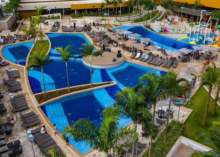 Solar Das Aguas Park Resort - Proximo Ao Thermas Dos Laranjais