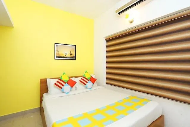 The Solo Apartments Kadavanthra
