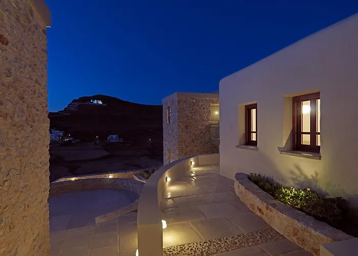 Themonies Luxury Suites