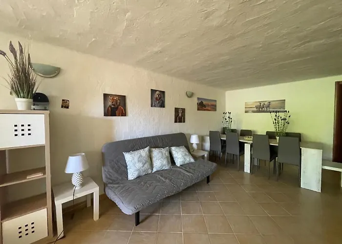 Lightblue-Celeste Central Apartment In Porto Rotondo