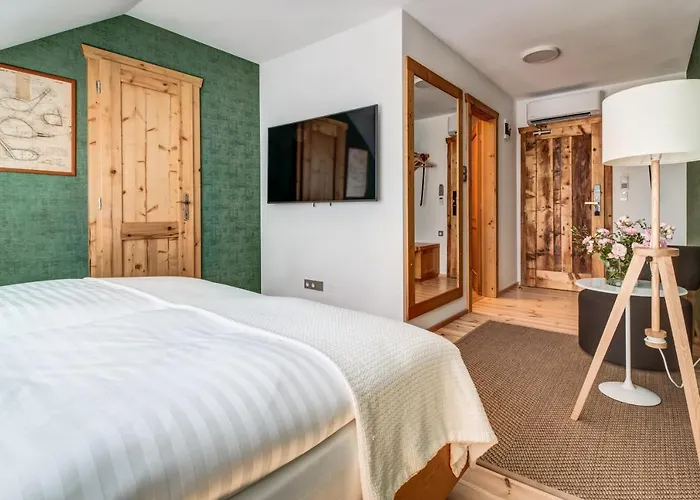 Hotel Na Rozcesti