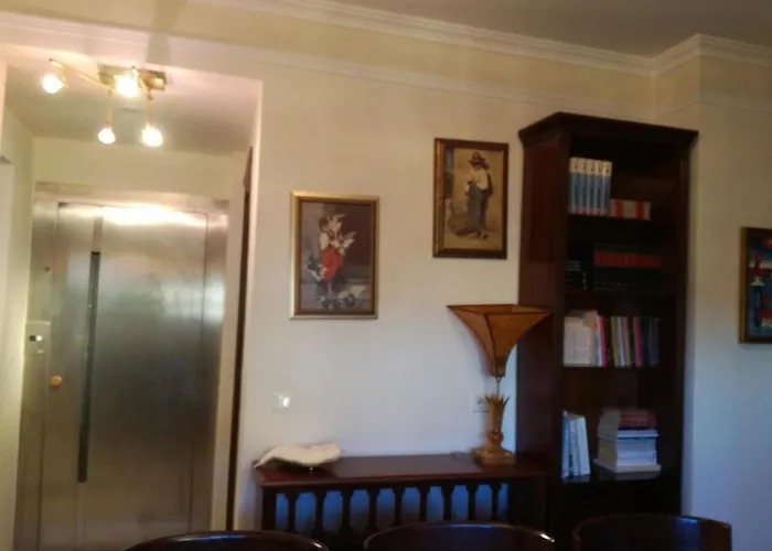 Πολυτελής Κατοικία Με Θέα Τον Θερμαϊκό