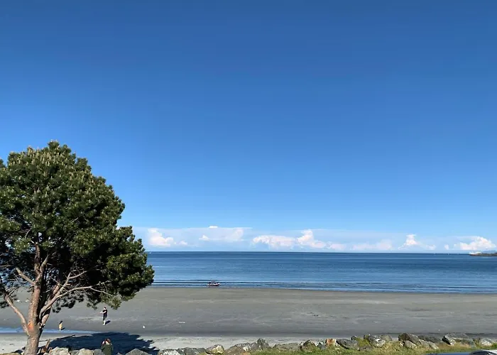 Metchosin Beach House