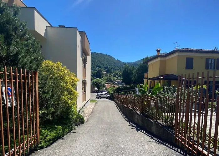 Bellagio Cool Flat - Private Parking & Rooftop Terrace