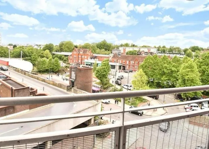 Town Centre Penthouse