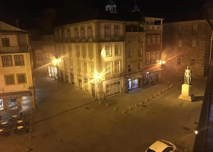 Apartamento, Praça Dom Duarte 8, Viseu, Portugal