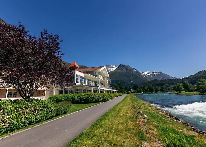 Hotel Loenfjord Loen