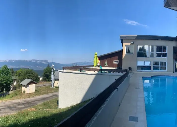 Ski-To-Door Apartment Au Collet D'Allevard