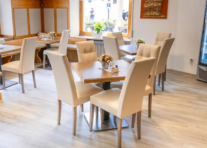 Hotel Alle Alpi