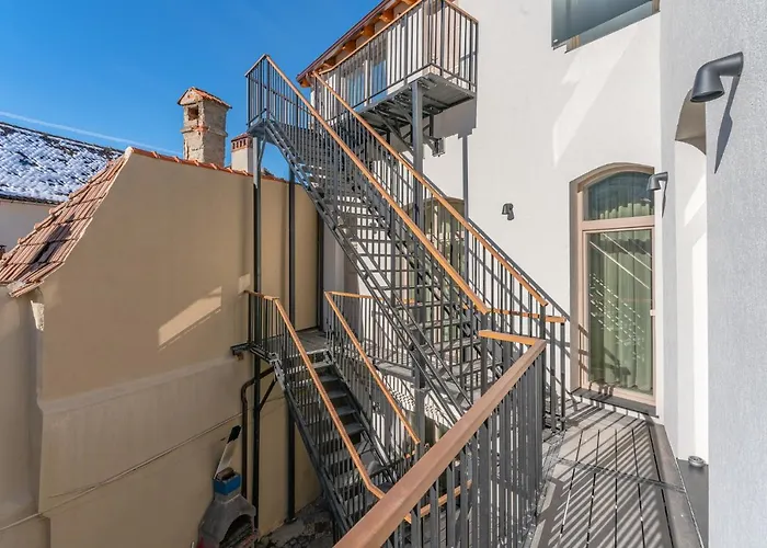 Premium Suites Postavarului