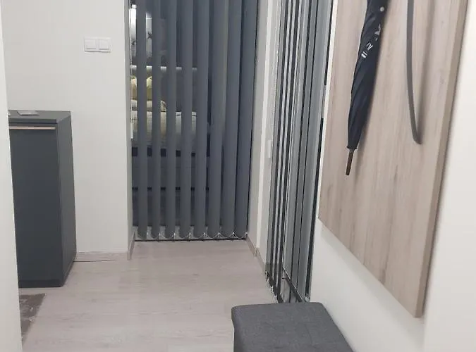 Alex Apartman