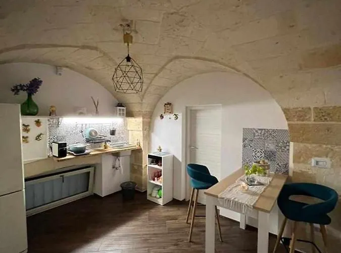 Al Centro Exclusive Apartment