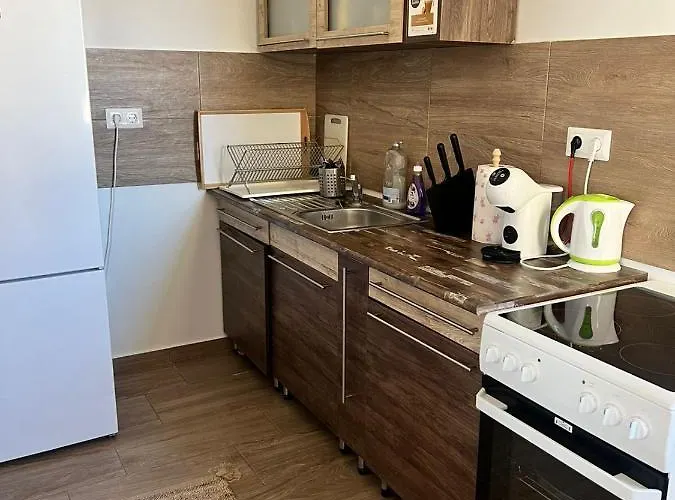 Edmond Apartment