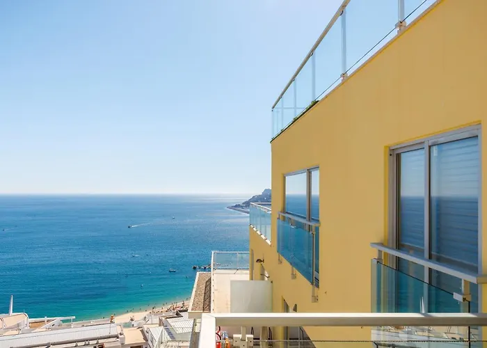 Sesimbra Sunshine Cliffs