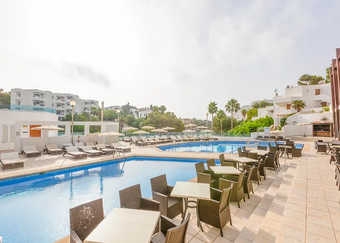 Marsenses Ferrera Blanca Hotel Family