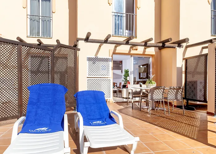 Ramada Hotel & Suites By Wyndham Costa Del Sol