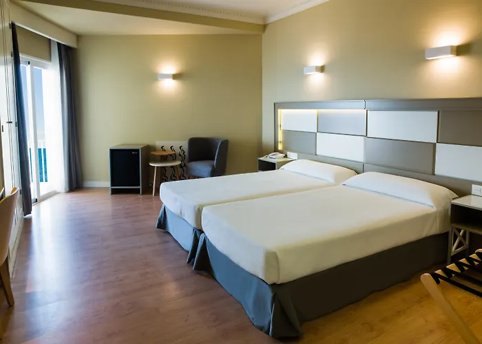 Hotel Monarque Torreblanca