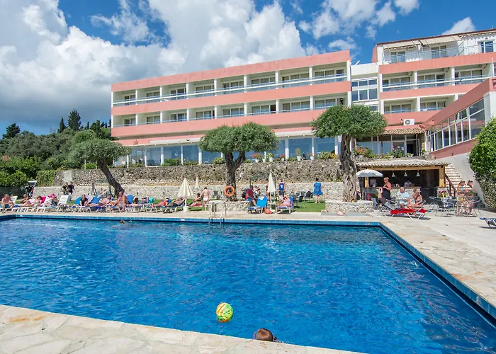 Alexandros Hotel Perama 