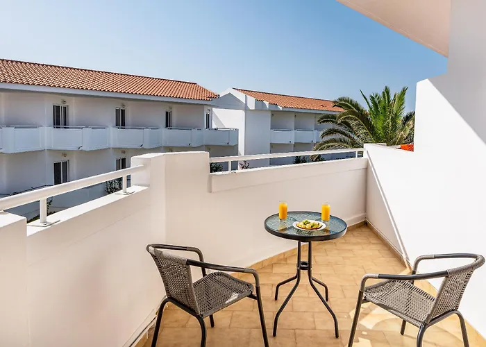 Mrs Chryssana Beach Hotel By Ghh (Adults Only)
