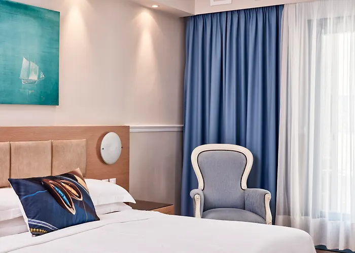 Lagos Mare Hotel
