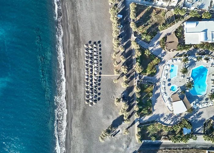 Santo Miramare Beach Resort Períssa