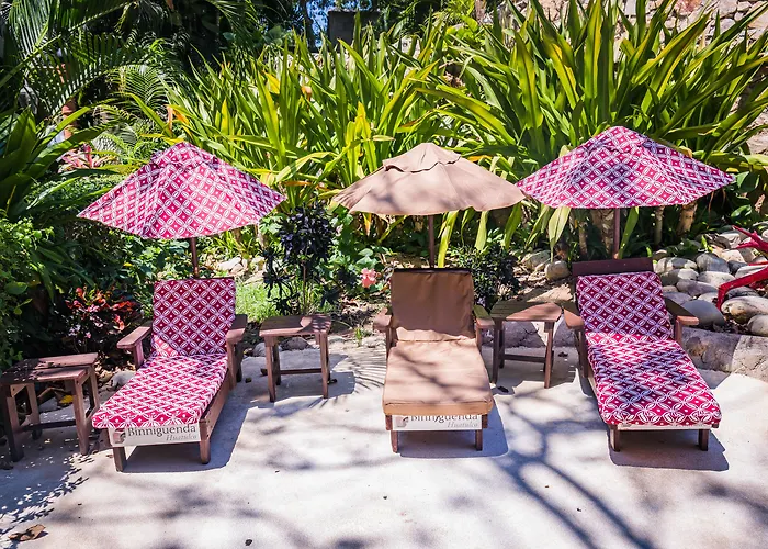 Binniguenda Huatulco & Beach Club