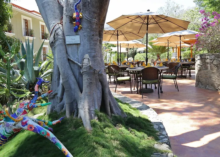 Binniguenda Huatulco & Beach Club