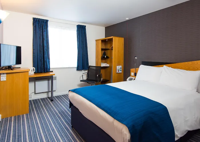 Holiday Inn Express Southampton West By Ihg