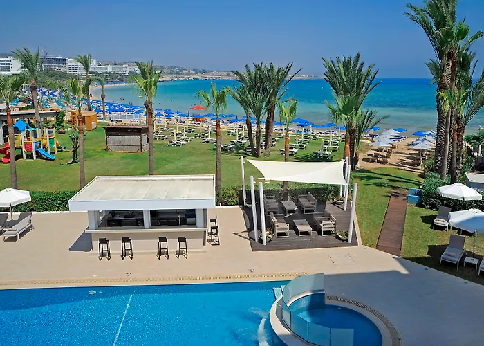 Okeanos Beach Boutique Hotel