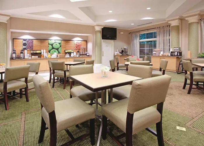 La Quinta Inn & Suites By Wyndham Colorado Springs South Ap
