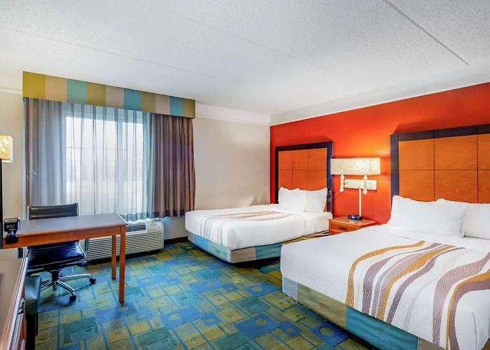 La Quinta Inn & Suites By Wyndham Fremont Silicon Valley