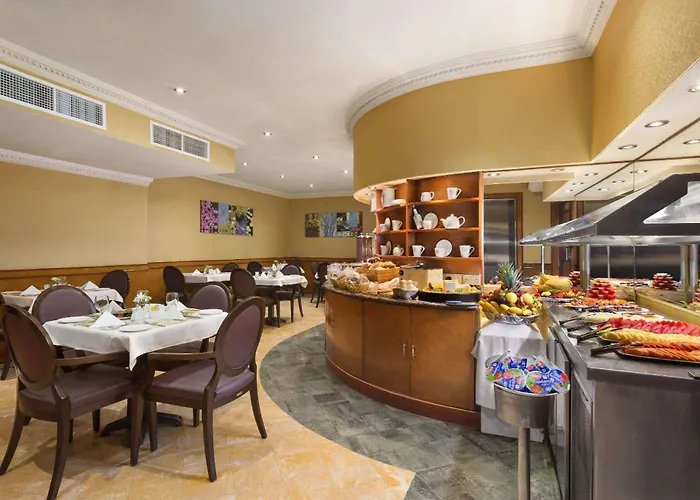 Howard Johnson By Wyndham Abu Dhabi Downtown