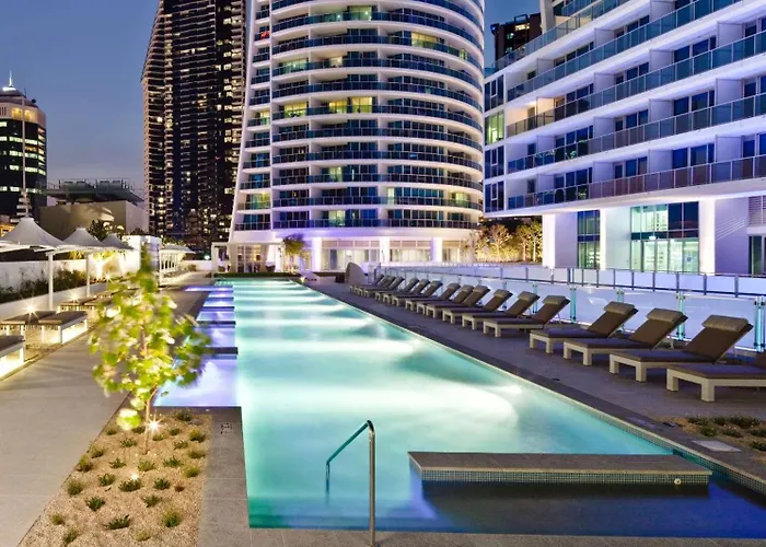 Hilton Surfers Paradise Hotel & Residences