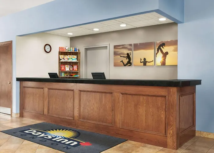 Days Inn By Wyndham London